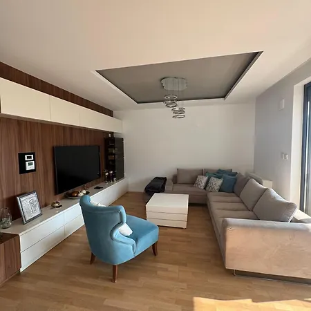 Apartment Luxuswohnung In Greenresidence